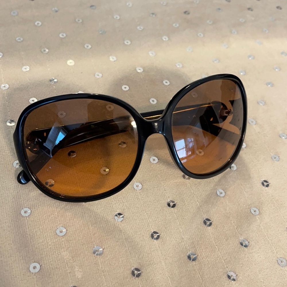 Tory Burch Women’s sunglasses GUC